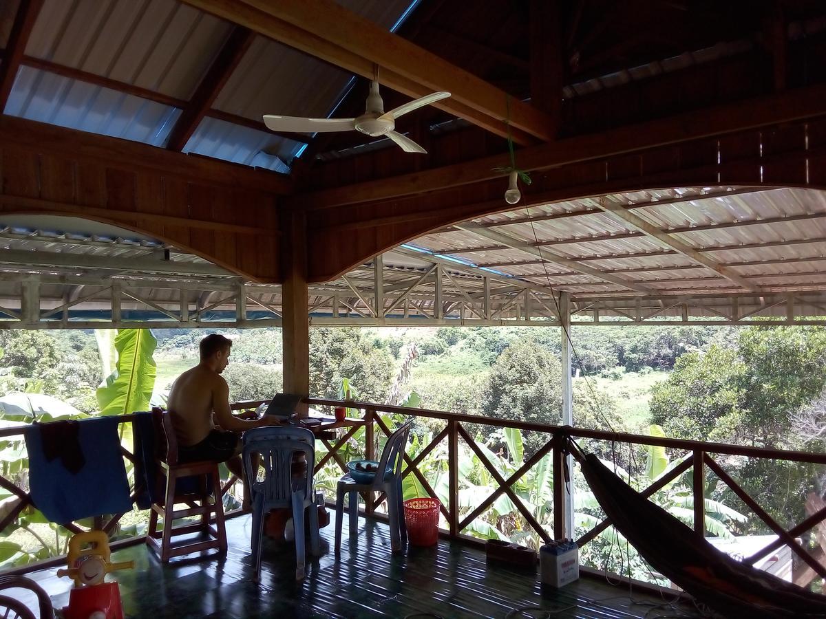 Mr Pov Home Stay Banlung Экстерьер фото